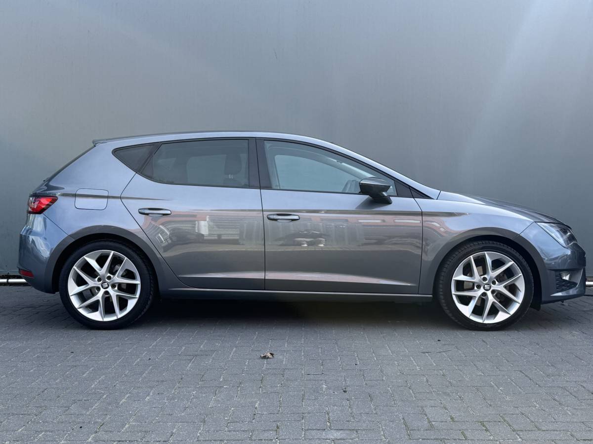 SEAT Leon SEAT Leon BWJ 2013 1.4 TSI 123 PK FR Business STOELVERW. | NAVI | CLIMA | CRUISE | BLUETOOTH | LMV | PDC