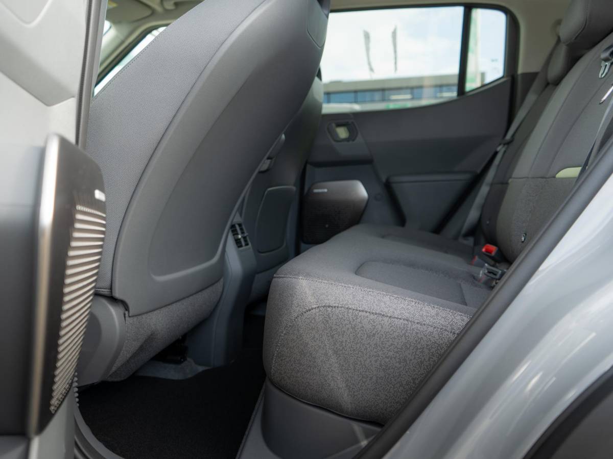 Kia EV2 Kia EV2 Plus Advanced 42.2 kWh | Schuifkanteldak | Stoel en stuurverwarming | Navigatie |
