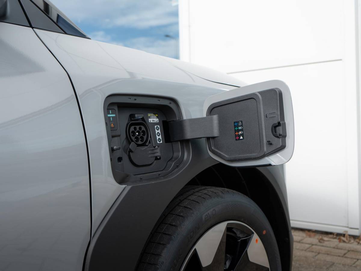 Kia EV2 Kia EV2 Plus Advanced 42.2 kWh | Schuifkanteldak | Stoel en stuurverwarming | Navigatie |