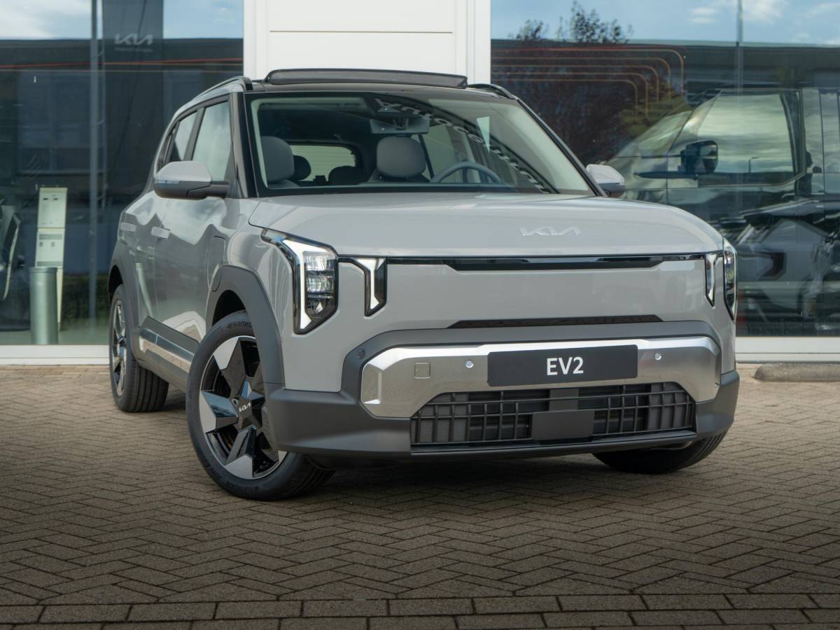 Kia EV2 Kia EV2 Plus Advanced 42.2 kWh | Schuifkanteldak | Stoel en stuurverwarming | Navigatie |