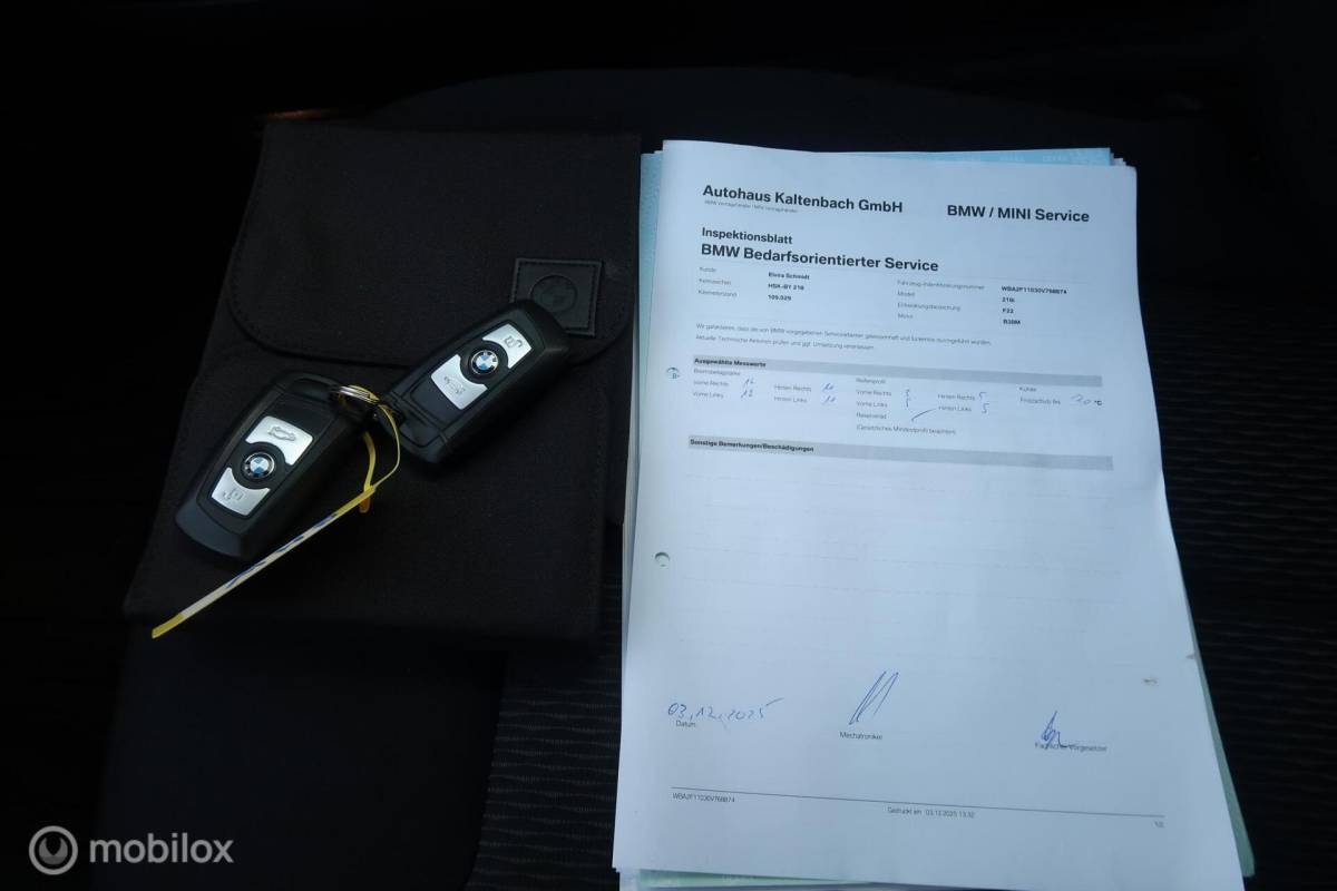 BMW 2 Serie BMW 2-serie Coupé 218i Centennial Executive