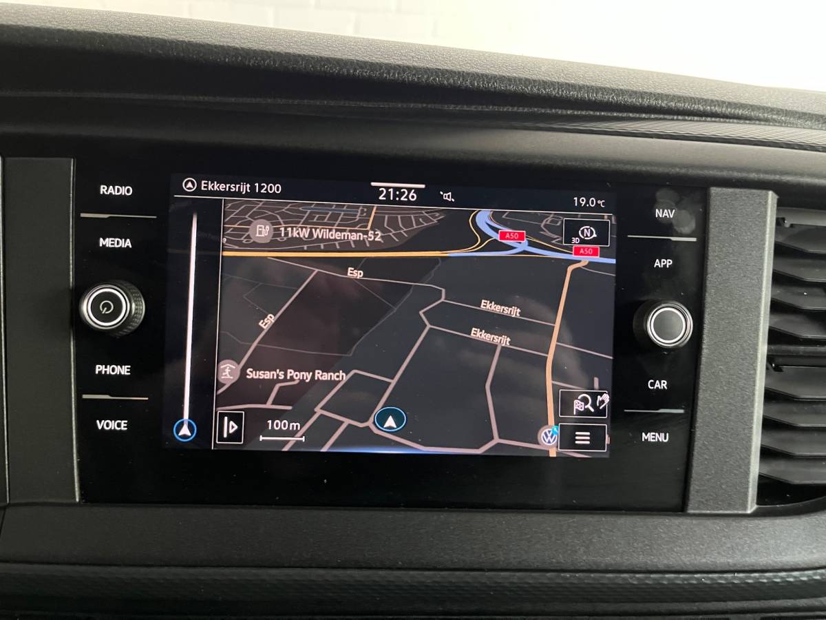 Volkswagen Transporter Volkswagen Transporter Automaat Servicewagen 2.0 TDI 150PK euro6 L2H1 3Persoons, Airco, Navigatie, CruiseControl, RIJKLAARPRIJS!