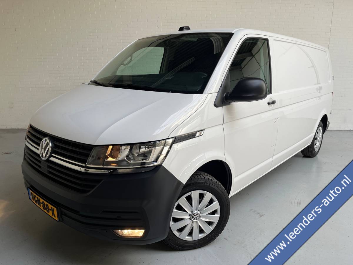 Volkswagen Transporter Volkswagen Transporter Automaat Servicewagen 2.0 TDI 150PK euro6 L2H1 3Persoons, Airco, Navigatie, CruiseControl, RIJKLAARPRIJS!
