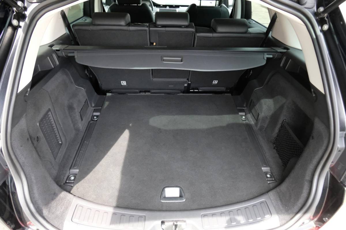 Land Rover Discovery Sport Land Rover Discovery Sport P300e 1.5 S 309 PK | 360 graden camera | Lederen bekleding | SOH 92,3% | Elektrische Stoelen | Navigatie | DAB