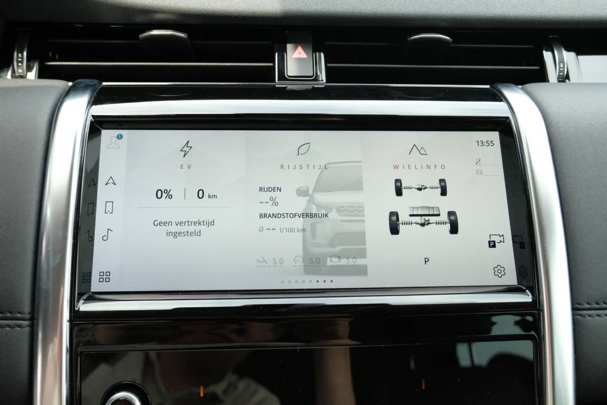 Land Rover Discovery Sport Land Rover Discovery Sport P300e 1.5 S 309 PK | 360 graden camera | Lederen bekleding | SOH 92,3% | Elektrische Stoelen | Navigatie | DAB