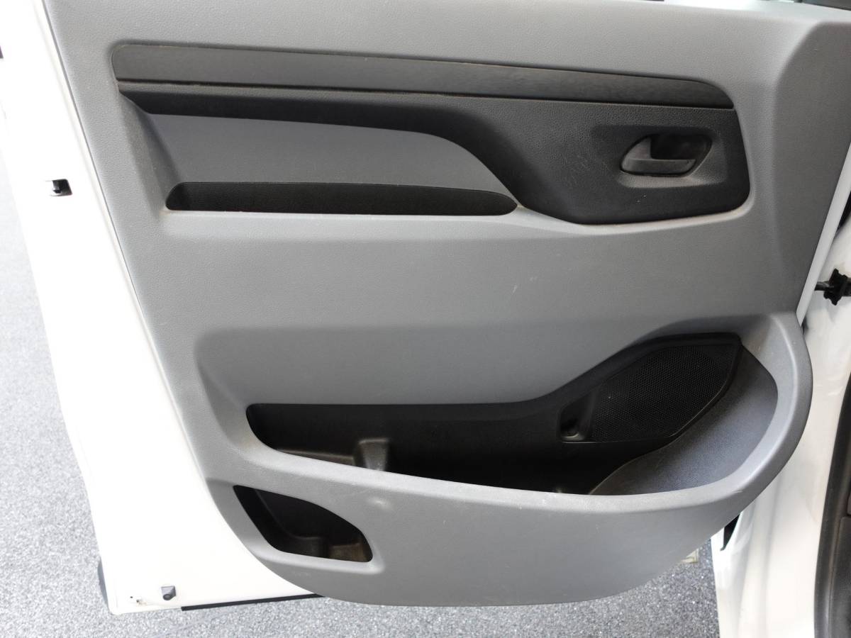 Citroën Jumpy Citroen Jumpy 120PK L3 Club Sport Edition Automaat Apple Carplay/Android Auto Navigatie Airco Cruise Control