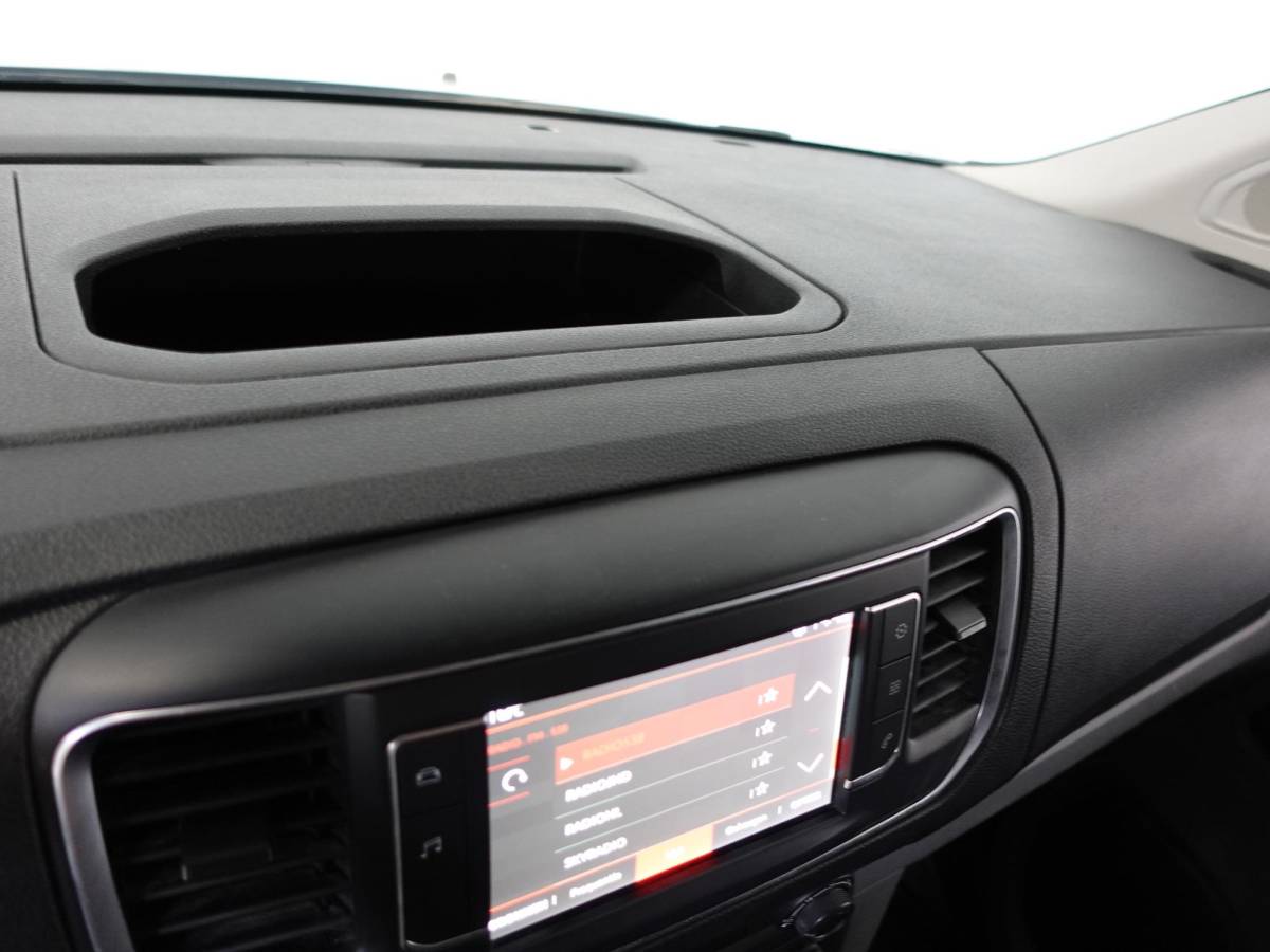 Citroën Jumpy Citroen Jumpy 120PK L3 Club Sport Edition Automaat Apple Carplay/Android Auto Navigatie Airco Cruise Control