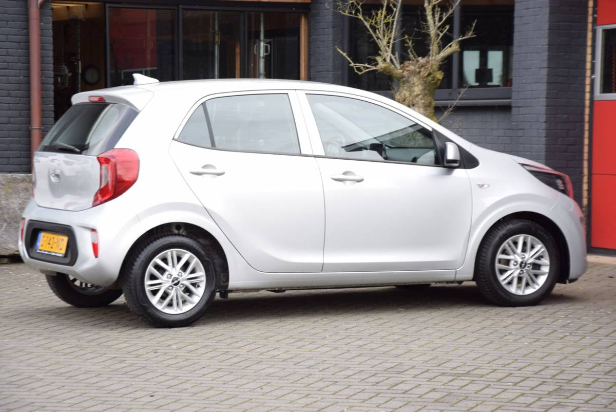 Kia Picanto Kia Picanto 1.0 DPi DynamicLine 2023 carplay navi Camera