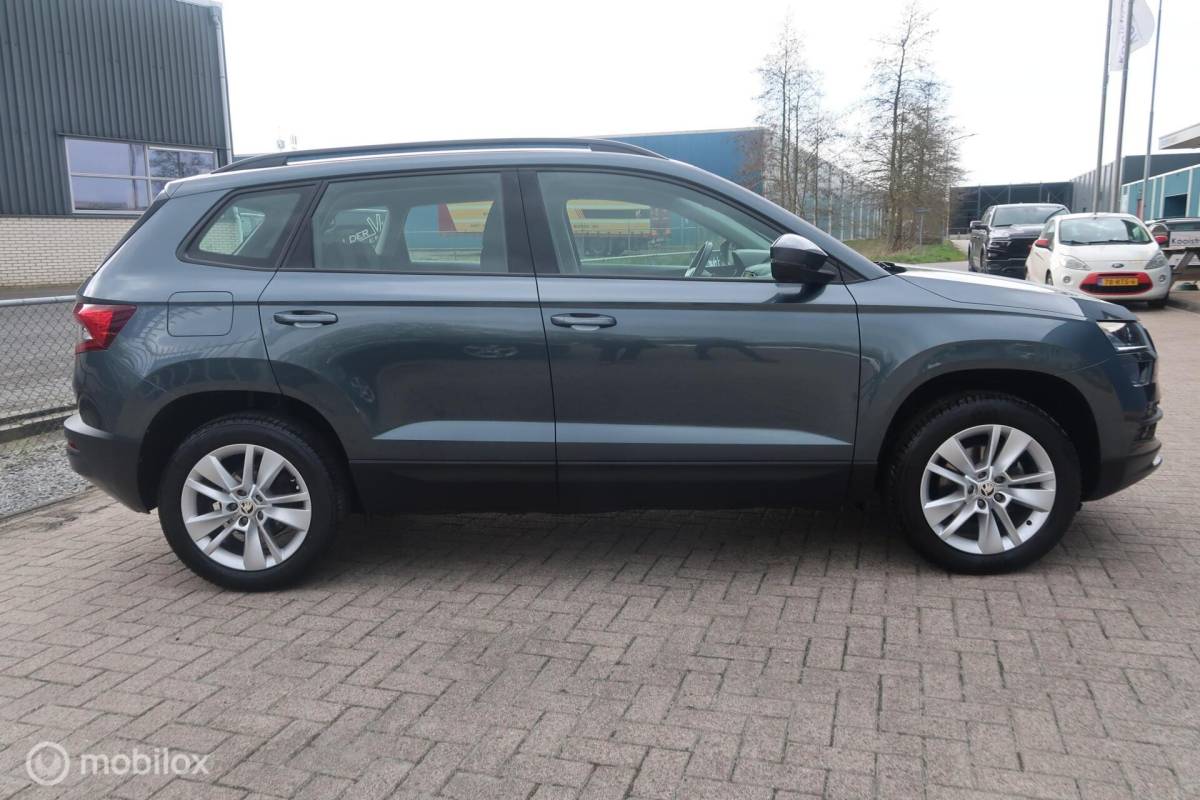 Škoda Karoq Skoda Karoq 1.0 TSI Style Business,CARPLAY,NAVI,CLIMA,CAMERA