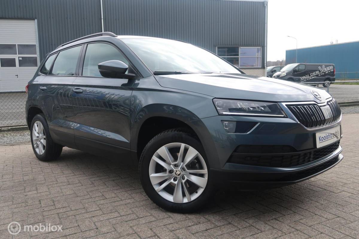 Škoda Karoq Skoda Karoq 1.0 TSI Style Business,CARPLAY,NAVI,CLIMA,CAMERA