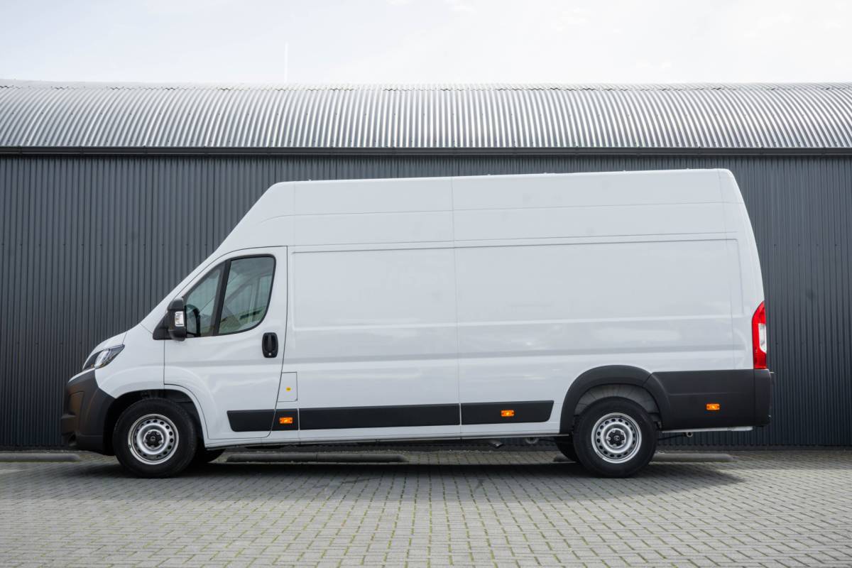 Citroën Jumper Citroën Jumper **2.2 BlueHDi L4H3 | Nieuwstaat | 140 PK | Camera | Cruise | Airco | Lane Assist**