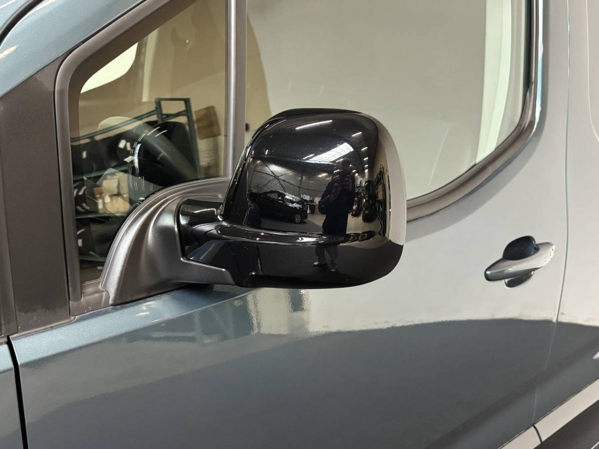 Peugeot Partner Peugeot Partner 1.5 HDI 130PK L1 130PK NIEUW MODEL Airco Cruise Control  LM velgen Navi Trekhaak PDC V&A Camera