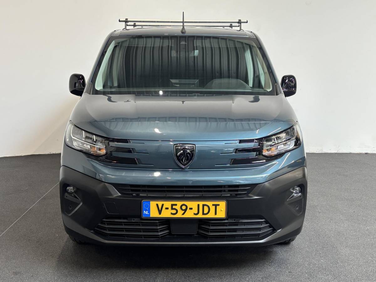 Peugeot Partner Peugeot Partner 1.5 HDI 130PK L1 130PK NIEUW MODEL Airco Cruise Control  LM velgen Navi Trekhaak PDC V&A Camera