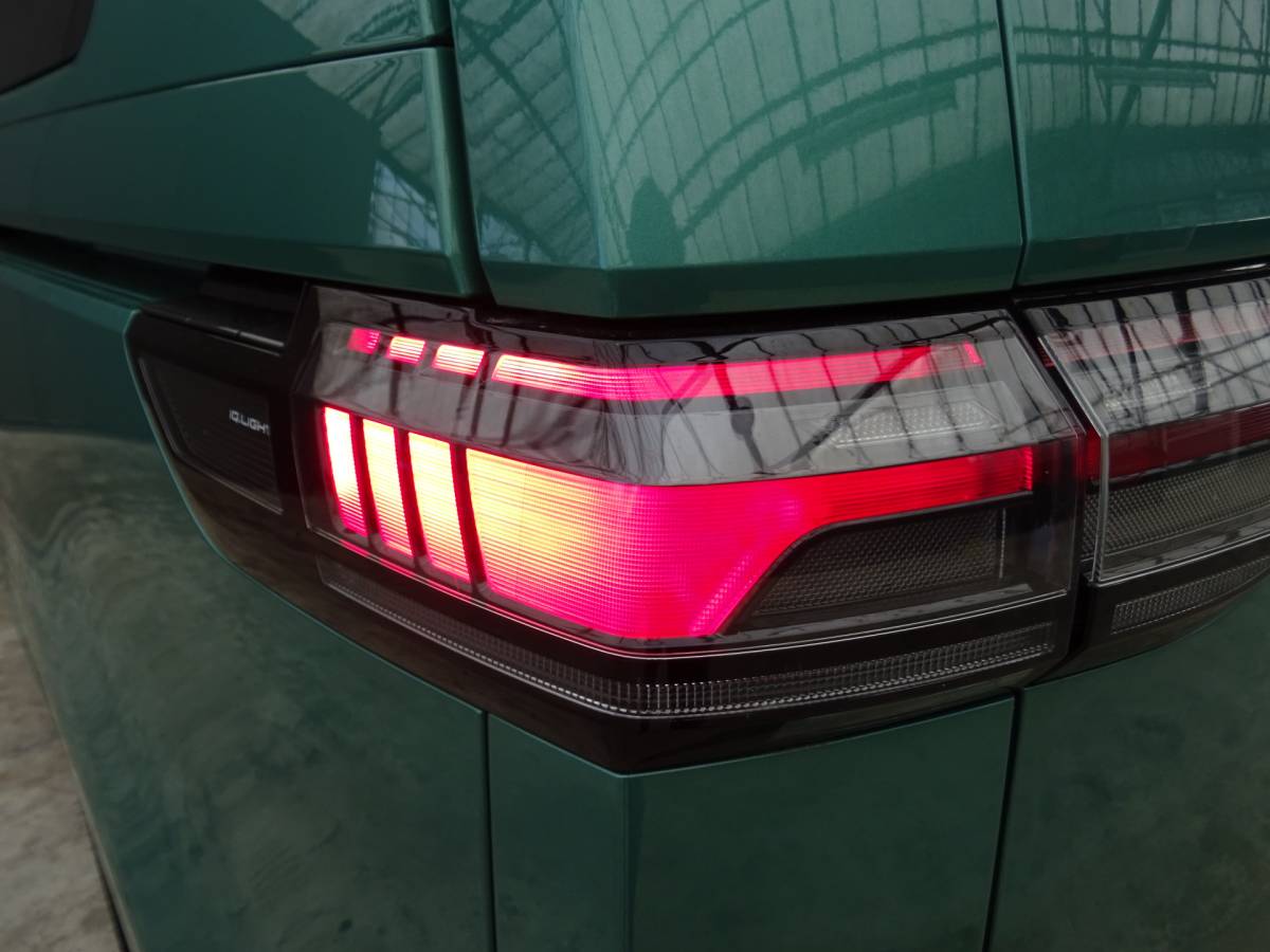 Volkswagen ID. Buzz Volkswagen ID. Buzz Pro 77kWh * IQ LIGHT * MASSAGE * TREKHAAK !!