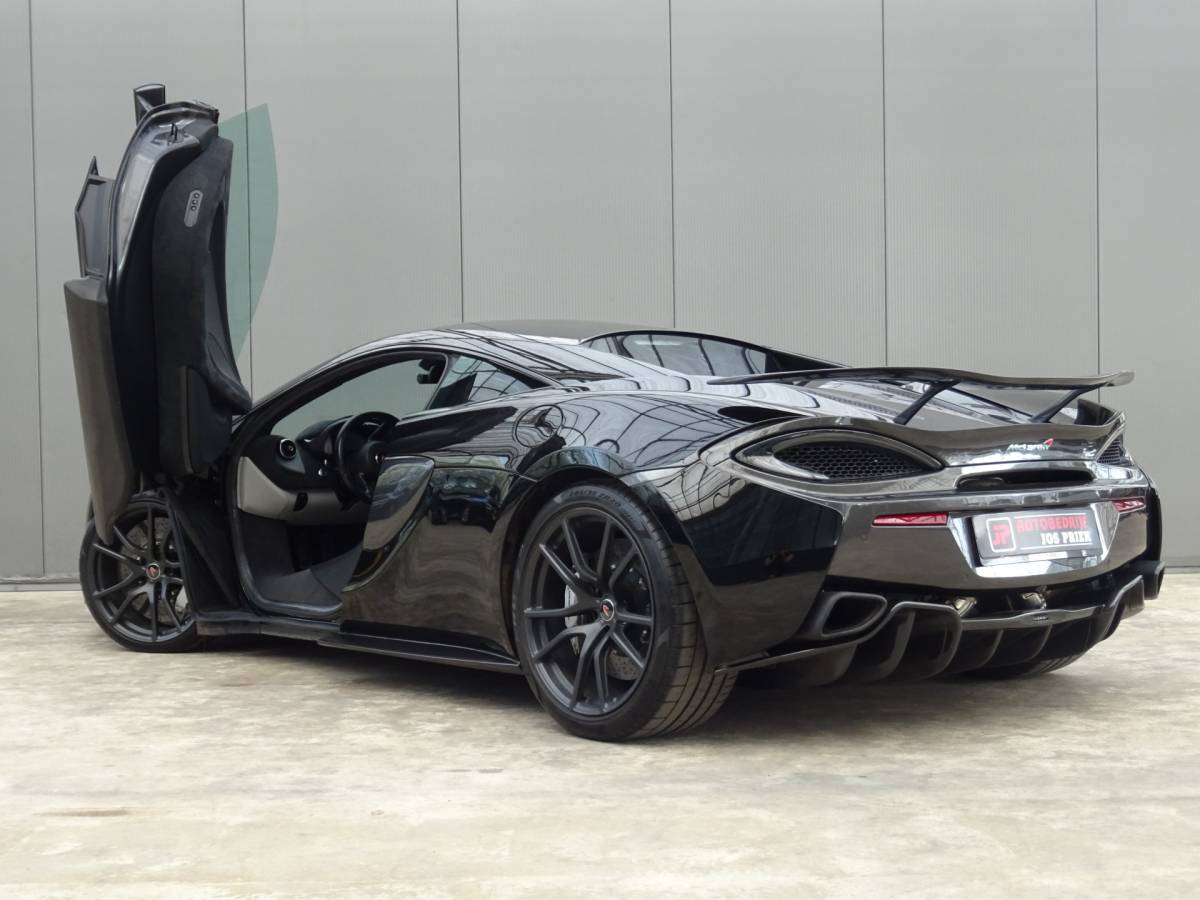 McLaren 570S McLaren 570S 570S * DEALER ONDERH. * CARPLAY * KERAMISCH !!