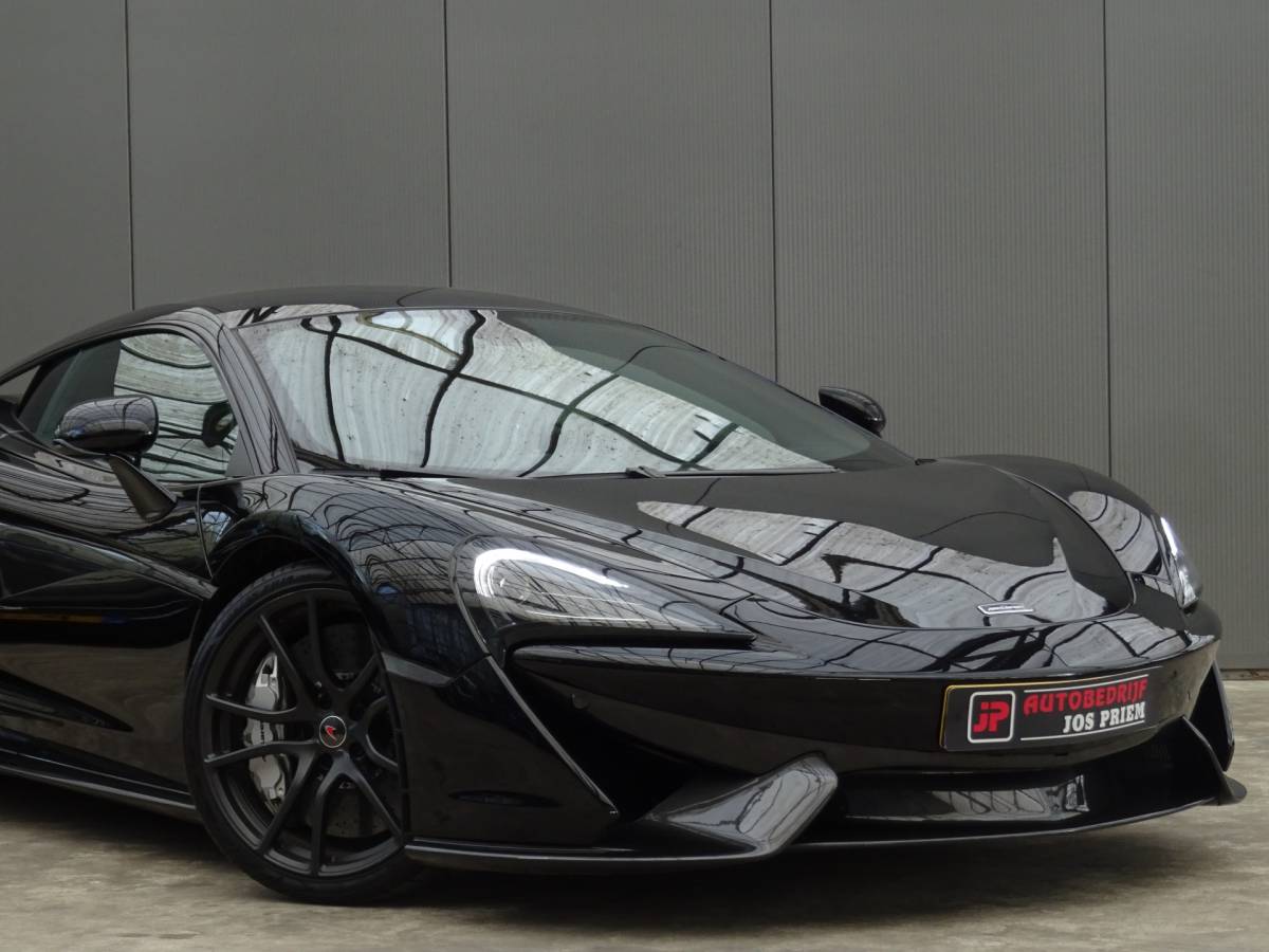 McLaren 570S McLaren 570S 570S * DEALER ONDERH. * CARPLAY * KERAMISCH !!