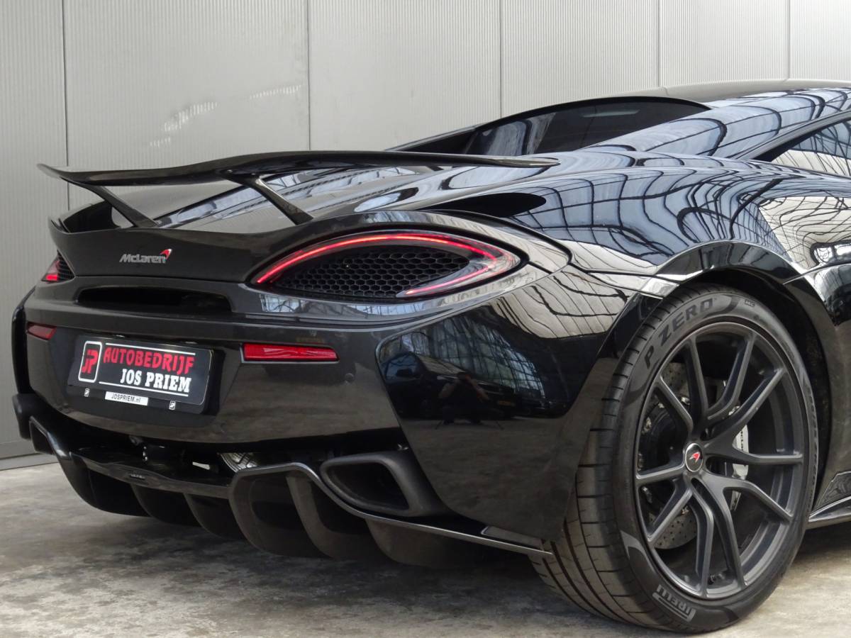 McLaren 570S McLaren 570S 570S * DEALER ONDERH. * CARPLAY * KERAMISCH !!