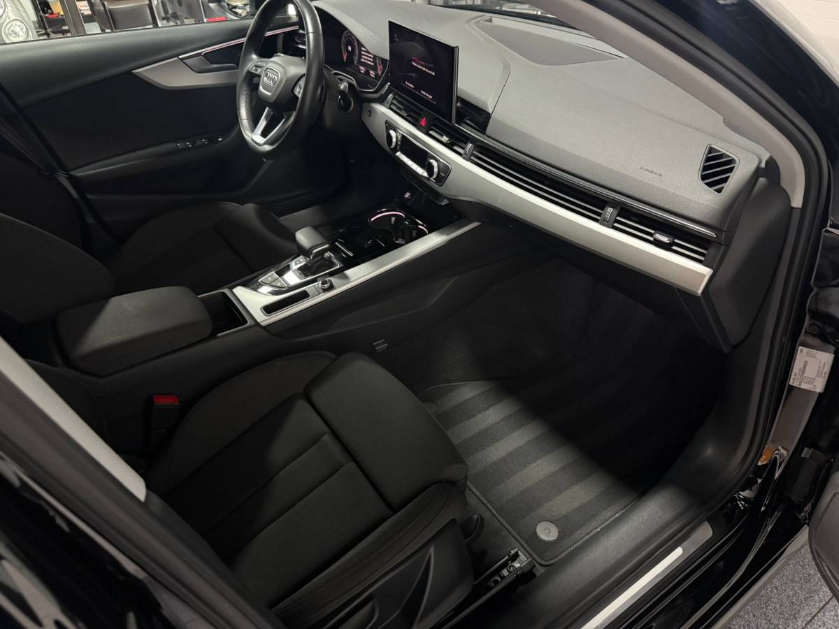 Audi A4 Audi A4 Avant 35 TFSI Advanced Edition Hybrid/Benzine Nl Auto! NAP