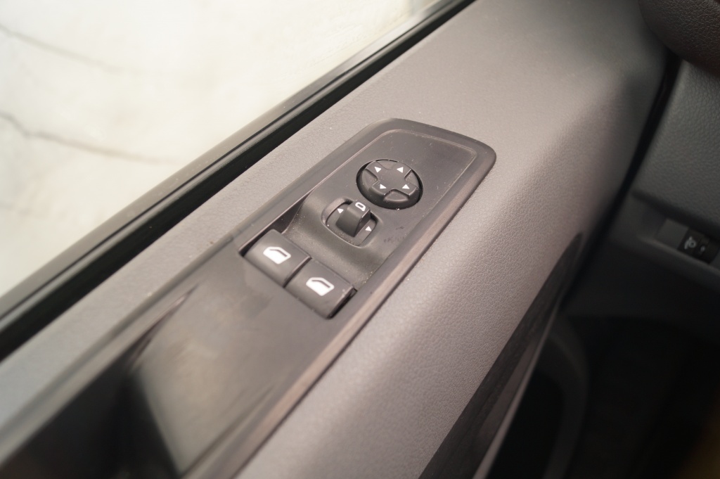 Peugeot Expert Peugeot Expert 1.5 BlueHDI Standard Premium -NAVI-AIRCO-TREKHAAK-