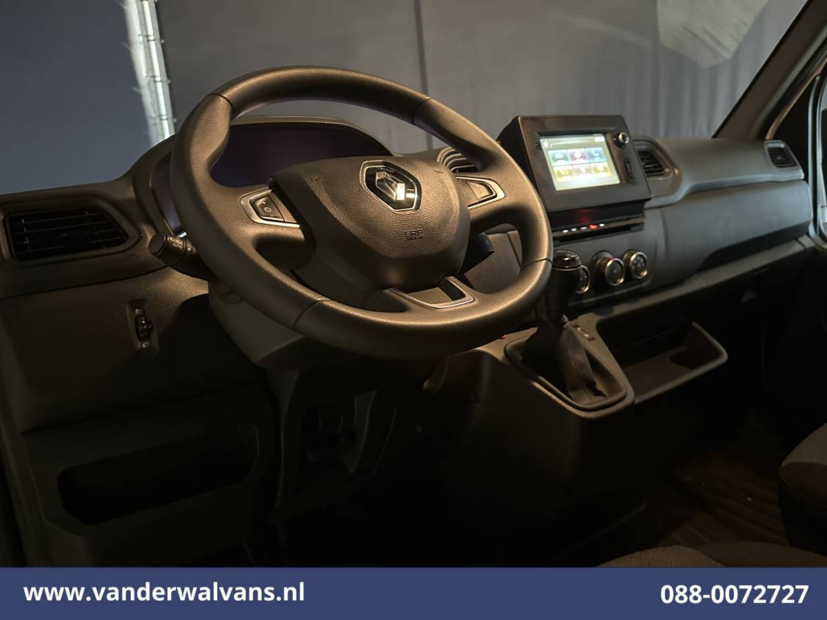Renault Master Renault Master 2.3 dCi 146pk Bakwagen 222cm Hoog Laadklep Euro6 Airco | Camera | Navigatie | LED | 983kg Laadvermogen Cruisecontrol, Bijrijdersbank