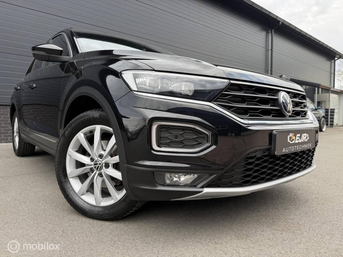 Volkswagen T-Roc Volkswagen T-Roc 1.5 TSI Sport CLIMA*ADABCRUISE*CARPLAY*CAMERA