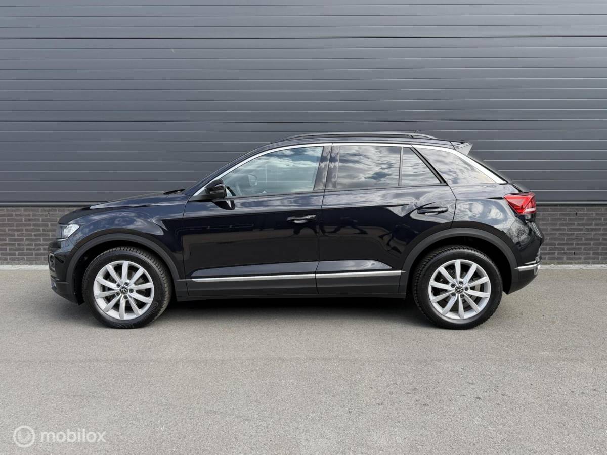 Volkswagen T-Roc Volkswagen T-Roc 1.5 TSI Sport CLIMA*ADABCRUISE*CARPLAY*CAMERA