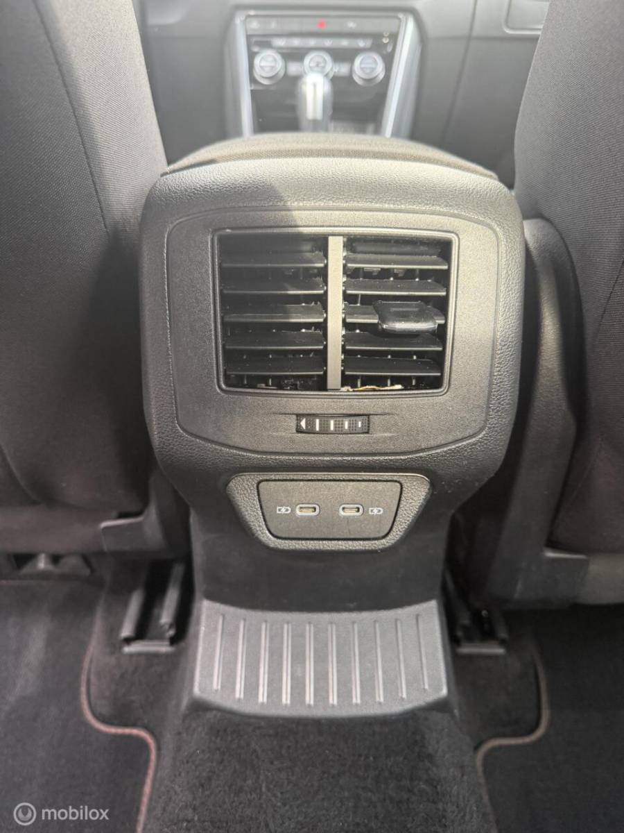 Volkswagen T-Roc Volkswagen T-Roc 1.5 TSI Sport CLIMA*ADABCRUISE*CARPLAY*CAMERA