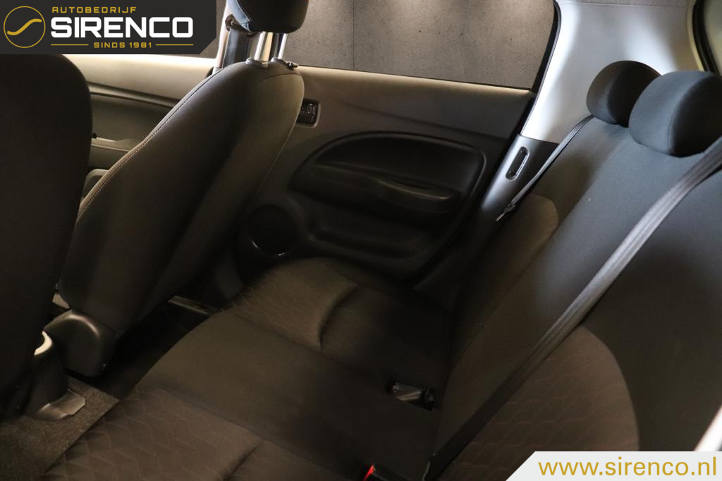 Mitsubishi Space Star Mitsubishi Space Star 1.2 Active sport| nieuw model | Android auto & Apple carplay | cruise control | airco | dab |