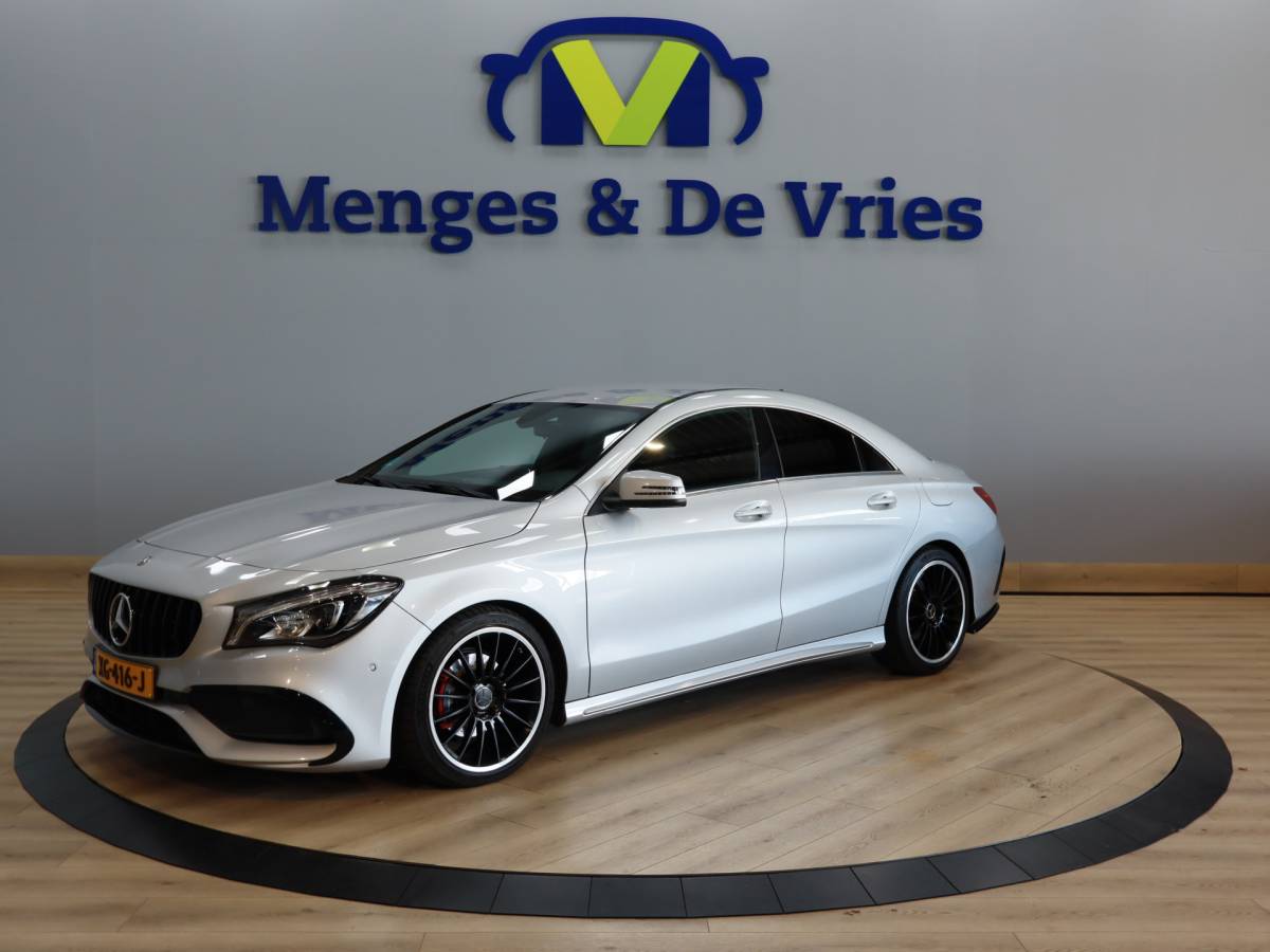 Mercedes-Benz CLA Mercedes-Benz CLA-klasse 180 Business Solution AMG Line | Airco ECC | LED | Navigatie | Stoelverwarming | Camera | 18″ velgen | Isofix | NAP |