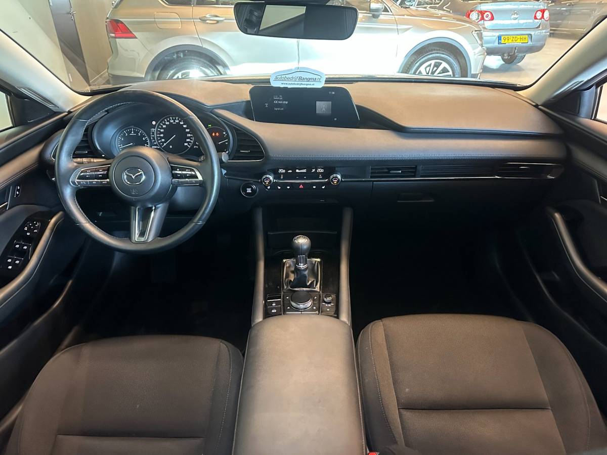 Mazda 3 Mazda 3 2.0 e-SkyActiv-G M Hybrid 122 COMFORT-uitv|NAVIGATIE|CLIMA AIRCO|ADAPTIVE CRUISE CONTROL|LM-VELG|HEAD UP DISPLAY|XENON