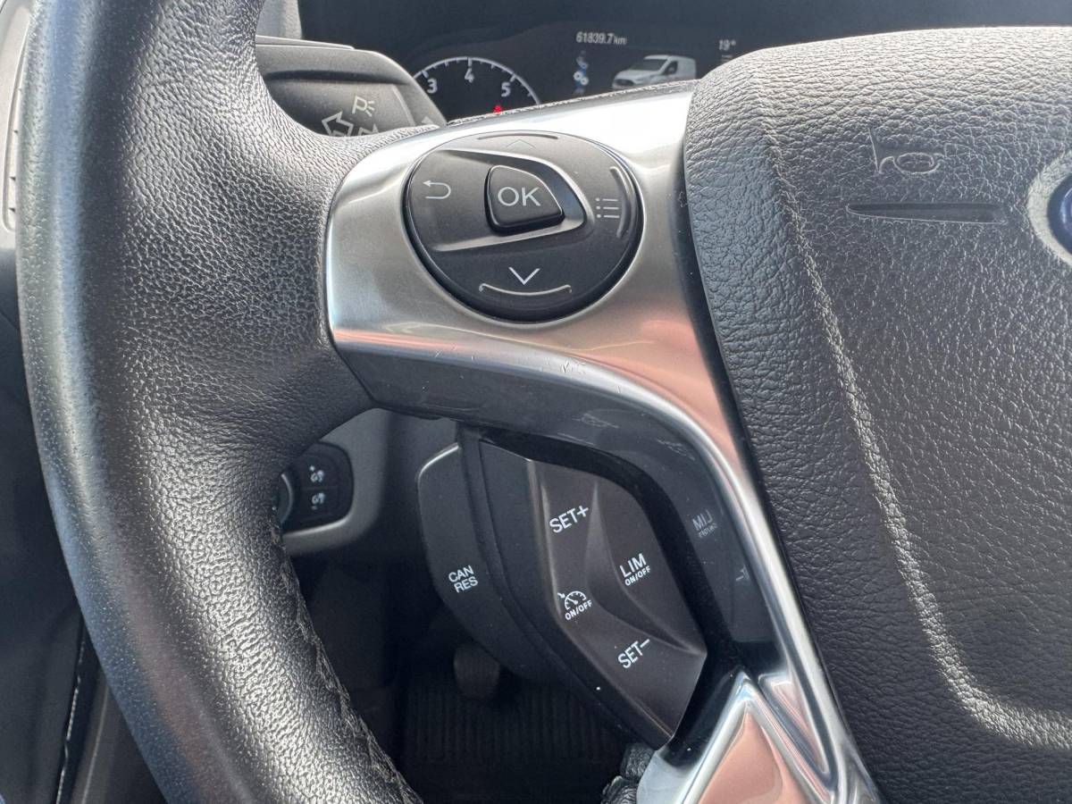 Ford Transit Connect Ford Transit Connect 1.0 Ecoboost L2 Trend SCI | | 100pk | Navigatie | Cruise Control | Ingerichte Laadruimte | 3 Zitplaatsen | Winter Pack