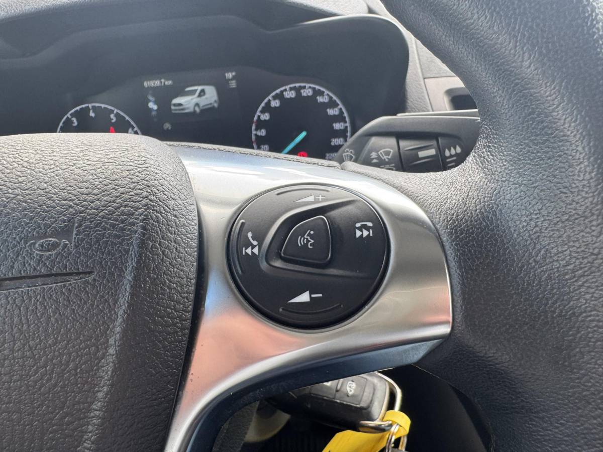 Ford Transit Connect Ford Transit Connect 1.0 Ecoboost L2 Trend SCI | | 100pk | Navigatie | Cruise Control | Ingerichte Laadruimte | 3 Zitplaatsen | Winter Pack