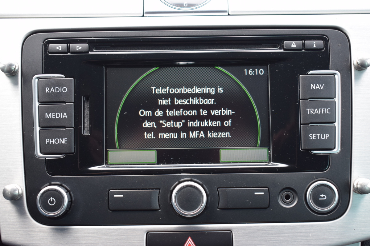 Volkswagen Passat Volkswagen Passat Variant 1.4 TSi Automaat Highline  Executive Line Zwart Leder | Full Map Navi | Telefonie | Sportstoelen | Trekhaak