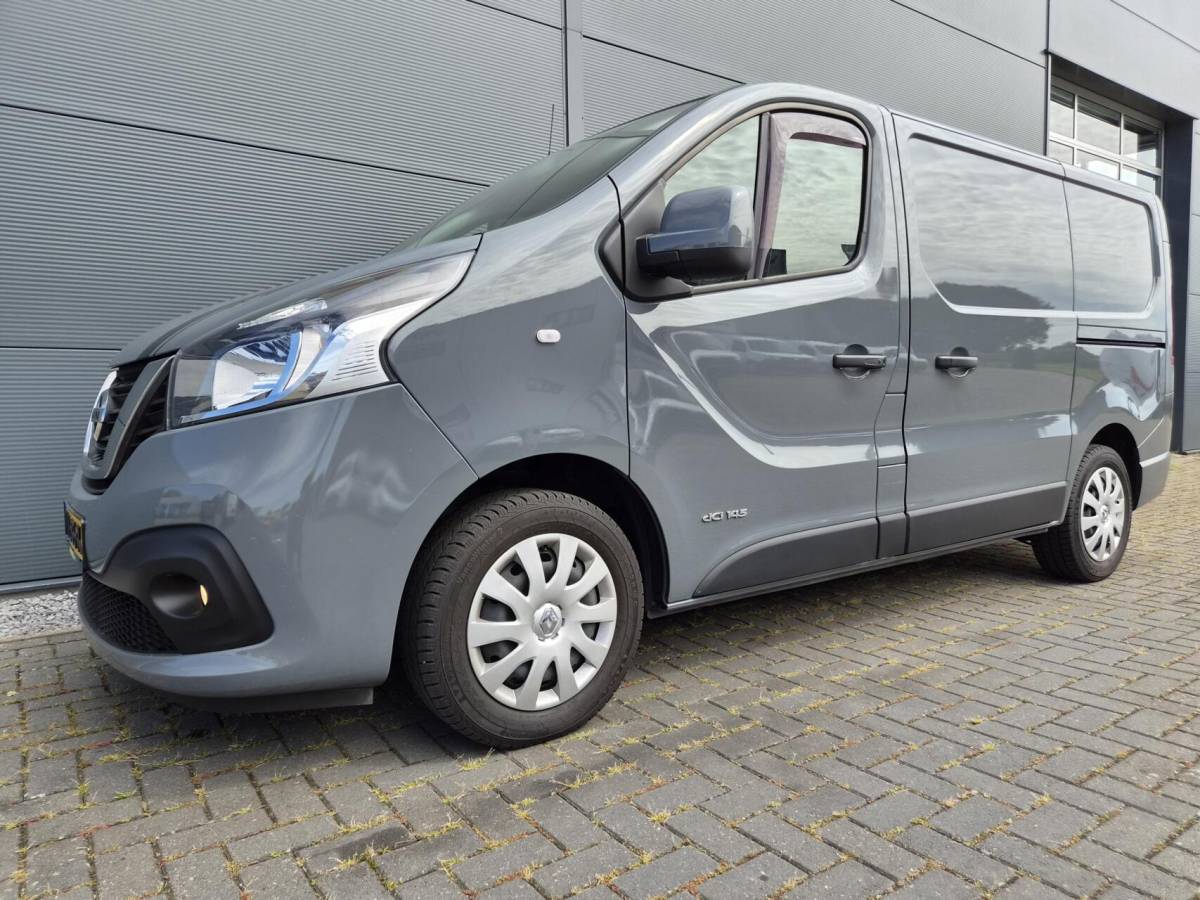 Nissan NV300 Nissan NV300 2.0 dCi L1H1 Airco 2x Schuifd Automaat 150pk