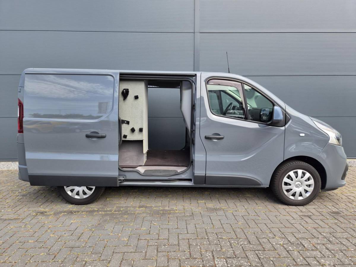 Nissan NV300 Nissan NV300 2.0 dCi L1H1 Airco 2x Schuifd Automaat 150pk