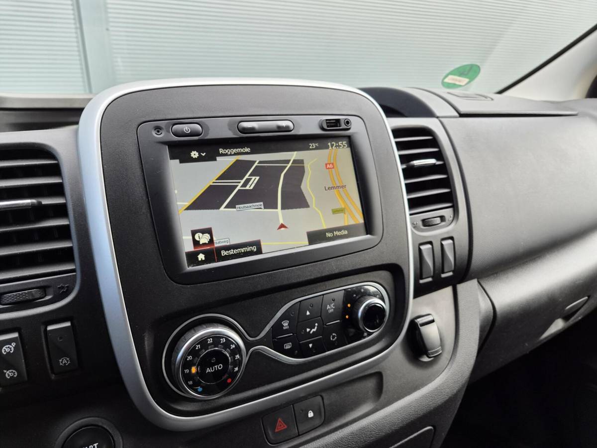 Nissan NV300 Nissan NV300 2.0 dCi L1H1 Airco 2x Schuifd Automaat 150pk