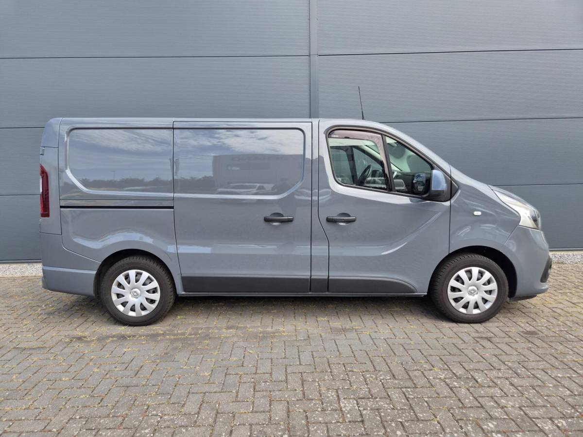 Nissan NV300 Nissan NV300 2.0 dCi L1H1 Airco 2x Schuifd Automaat 150pk