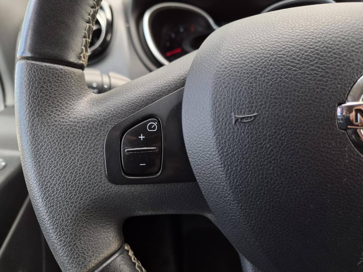 Nissan NV300 Nissan NV300 2.0 dCi L1H1 Airco 2x Schuifd Automaat 150pk