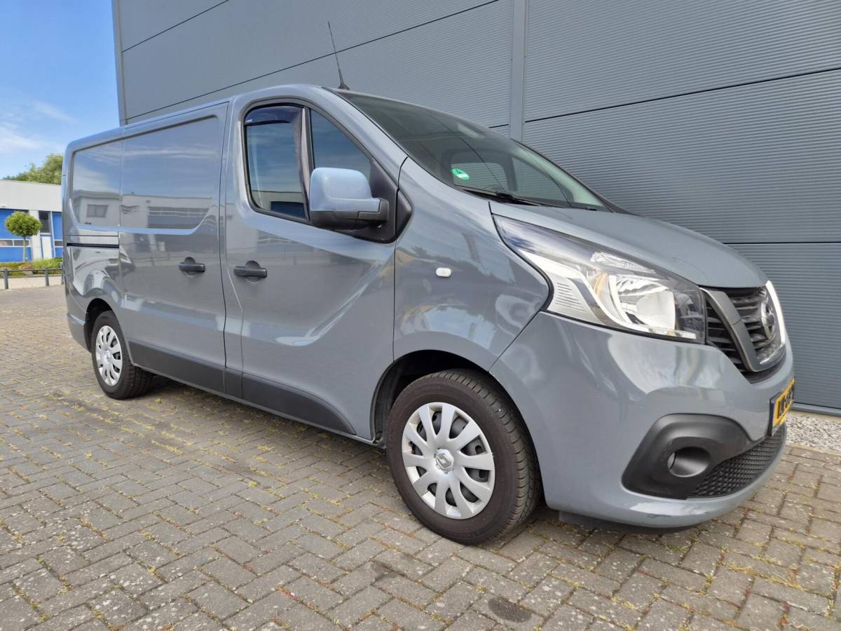 Nissan NV300 Nissan NV300 2.0 dCi L1H1 Airco 2x Schuifd Automaat 150pk
