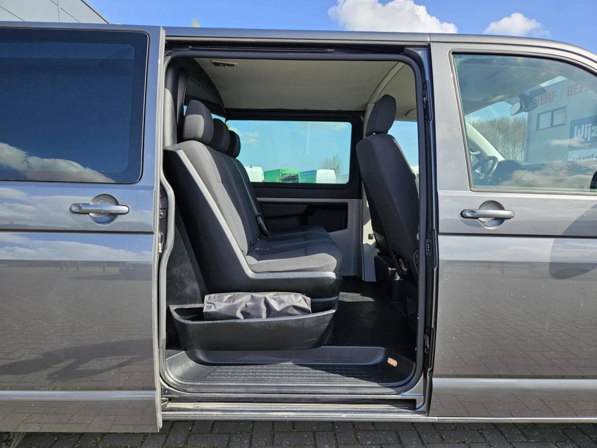 Volkswagen Transporter Volkswagen Transporter 2.0 TDI L2H1 DC LM Airco Cruise Euro6