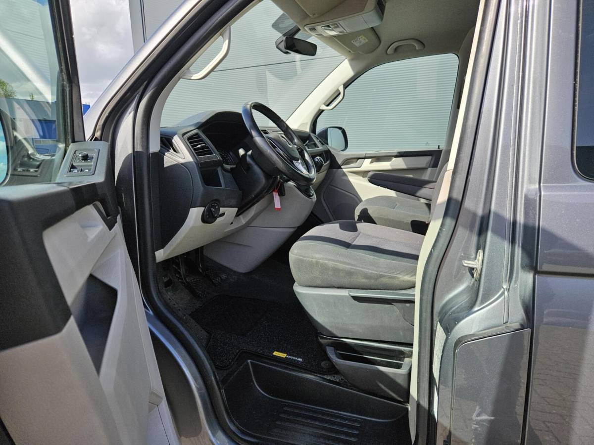 Volkswagen Transporter Volkswagen Transporter 2.0 TDI L2H1 DC LM Airco Cruise Euro6
