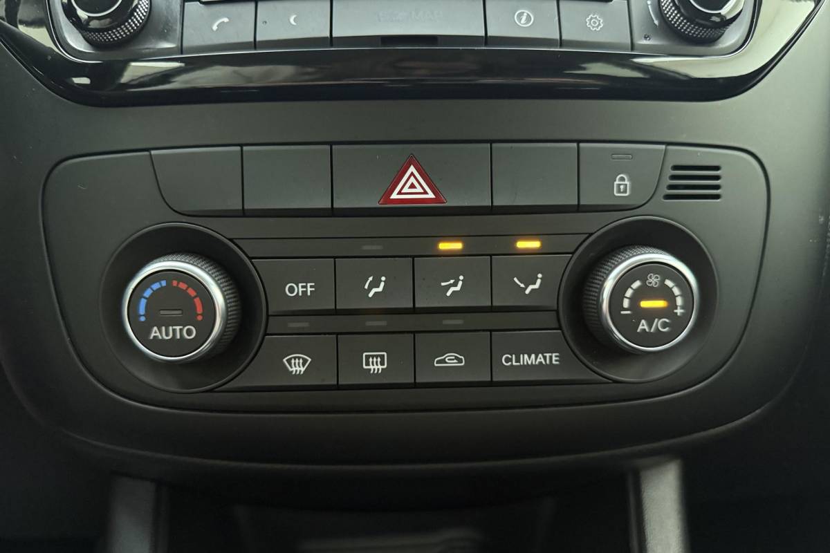 Kia Venga Kia Venga 1.4 CVVT DynamicPLusLine | Trekhaak | Navigatie | camera | Weinig kilometers | Hoge instap | Parkeersensoren | Lichtmetalen velgen