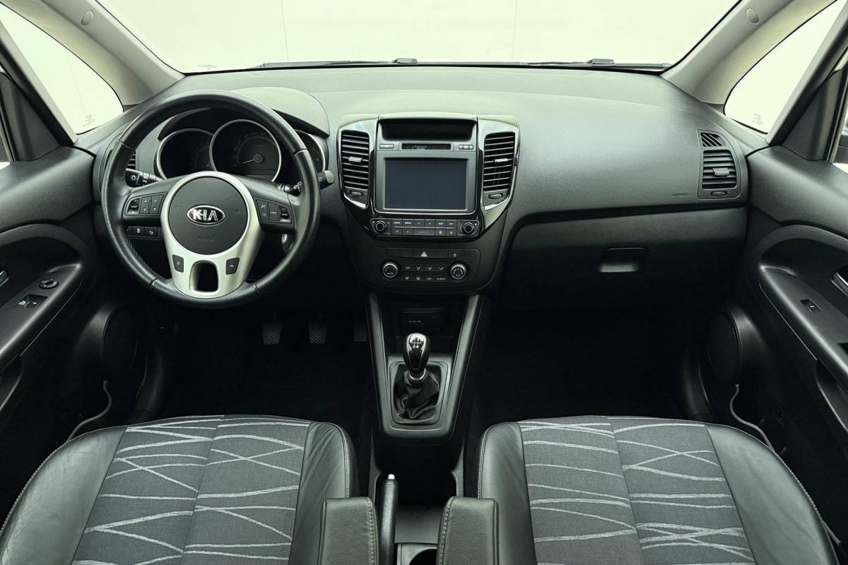 Kia Venga Kia Venga 1.4 CVVT DynamicPLusLine | Trekhaak | Navigatie | camera | Weinig kilometers | Hoge instap | Parkeersensoren | Lichtmetalen velgen