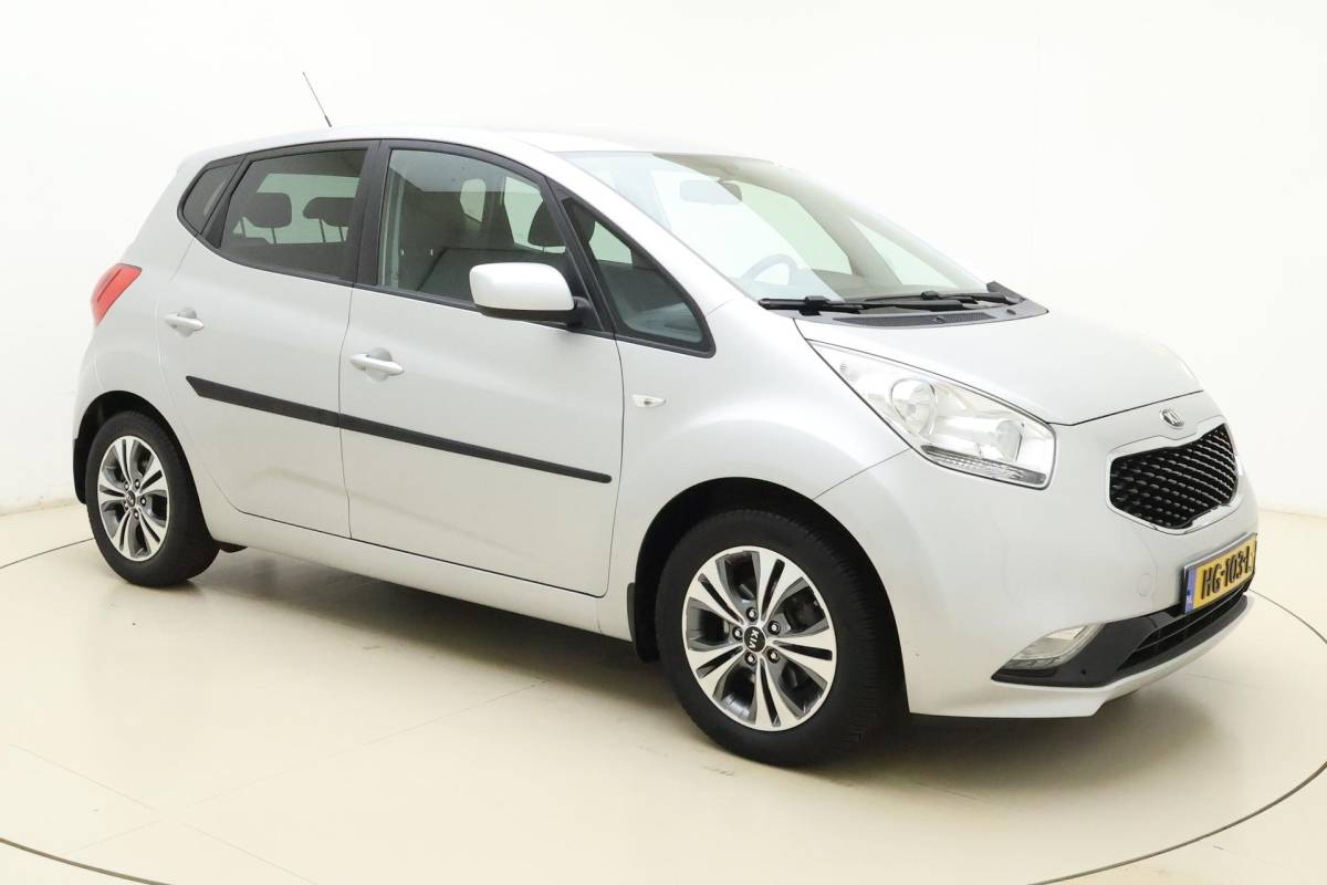 Kia Venga Kia Venga 1.4 CVVT DynamicPLusLine | Trekhaak | Navigatie | camera | Weinig kilometers | Hoge instap | Parkeersensoren | Lichtmetalen velgen