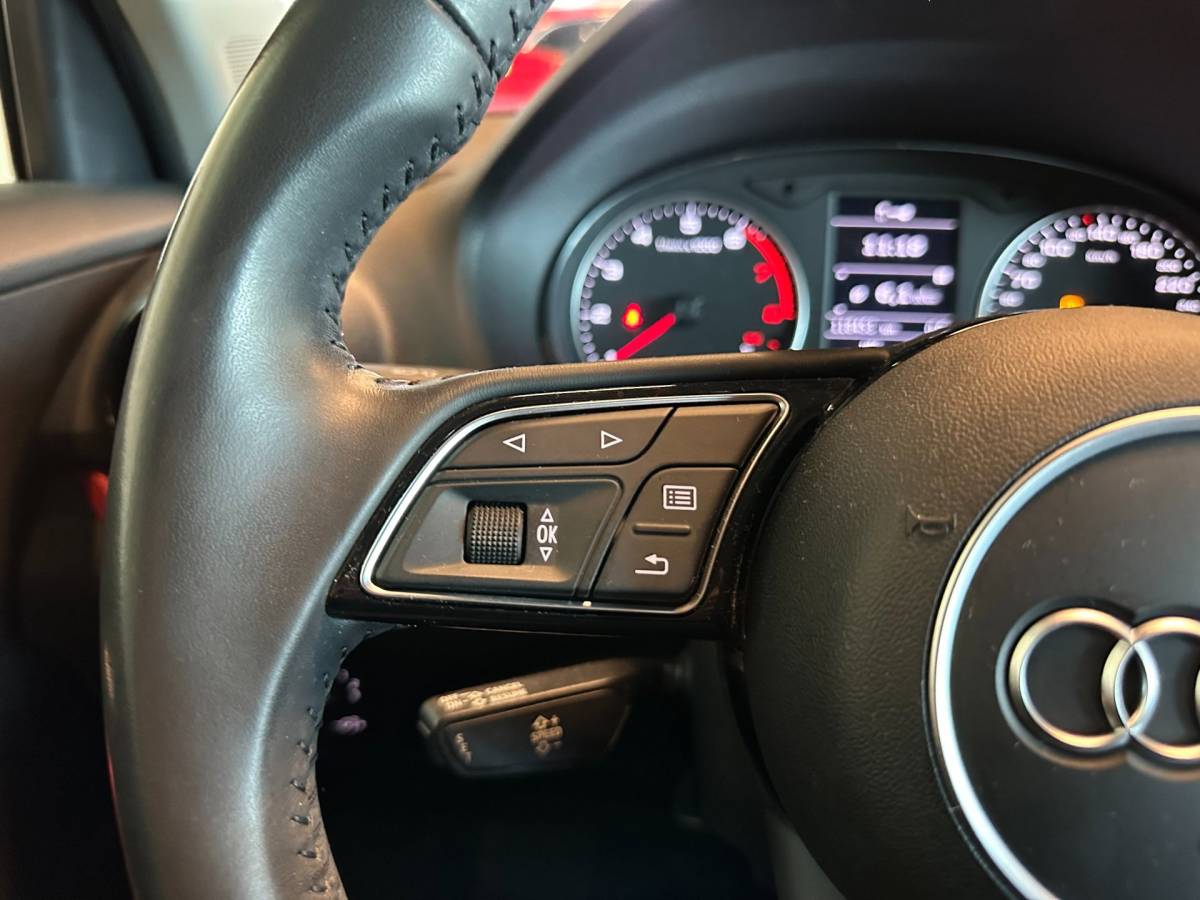 Audi Q2 Audi Q2 1.0 TFSI SPORT PRO LINE|S-LINE|NAVIGATIE|CLIMA AIRCO|VELGEN|CRUISECONTR|BLUETOOTH|ISOFIX|LED|STOELVERWARMING|APPLE CARPLAY