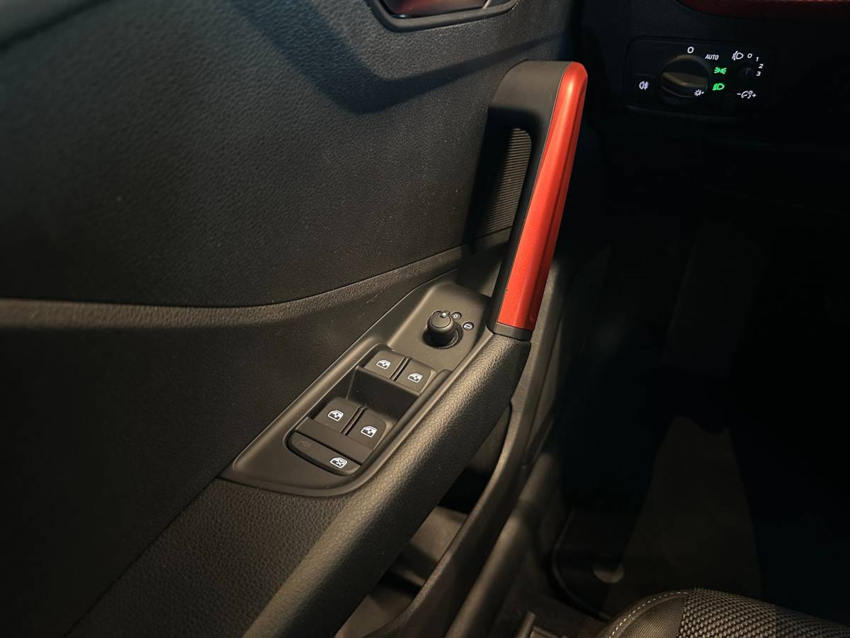 Audi Q2 Audi Q2 1.0 TFSI SPORT PRO LINE|S-LINE|NAVIGATIE|CLIMA AIRCO|VELGEN|CRUISECONTR|BLUETOOTH|ISOFIX|LED|STOELVERWARMING|APPLE CARPLAY