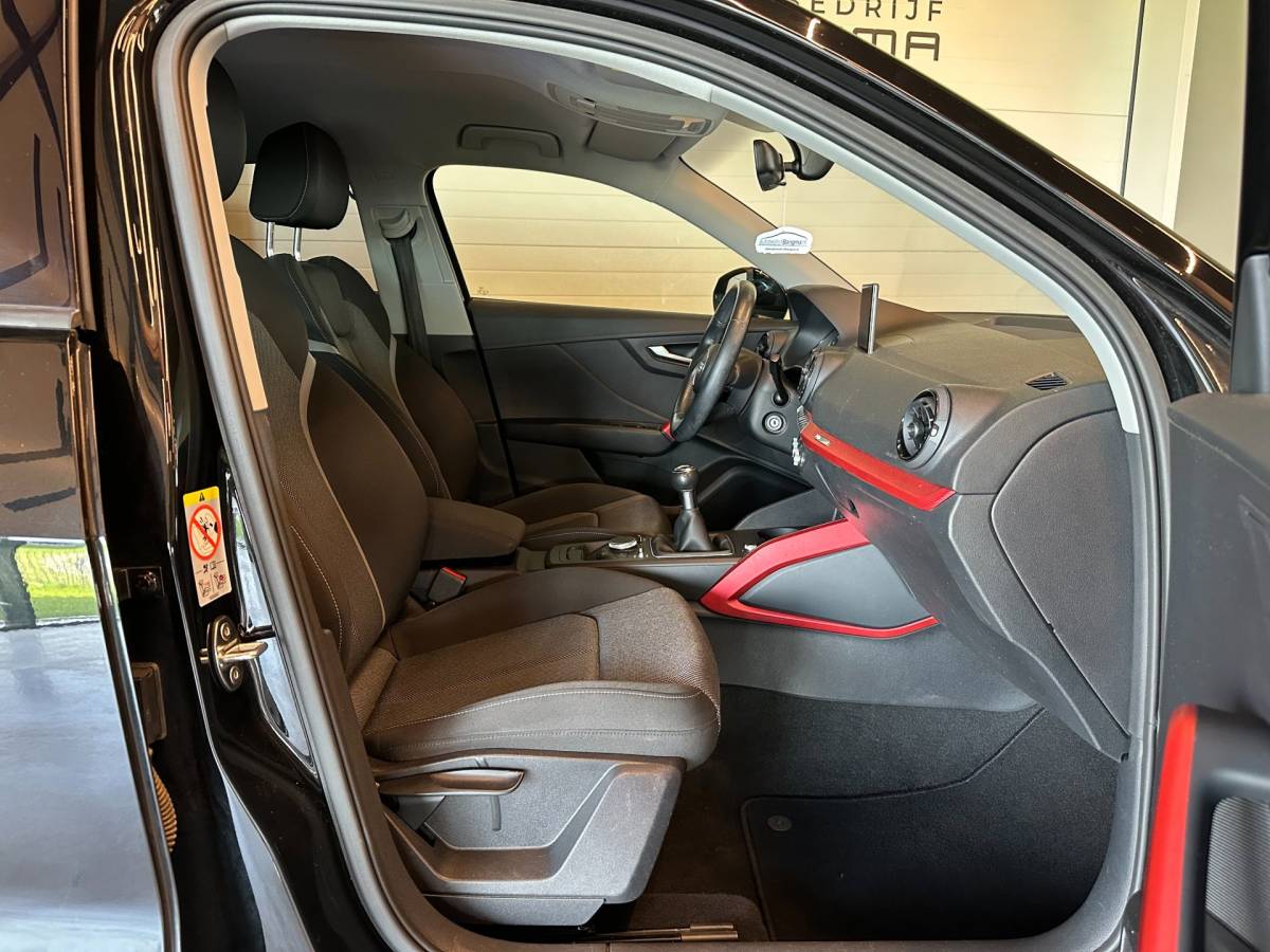 Audi Q2 Audi Q2 1.0 TFSI SPORT PRO LINE|S-LINE|NAVIGATIE|CLIMA AIRCO|VELGEN|CRUISECONTR|BLUETOOTH|ISOFIX|LED|STOELVERWARMING|APPLE CARPLAY
