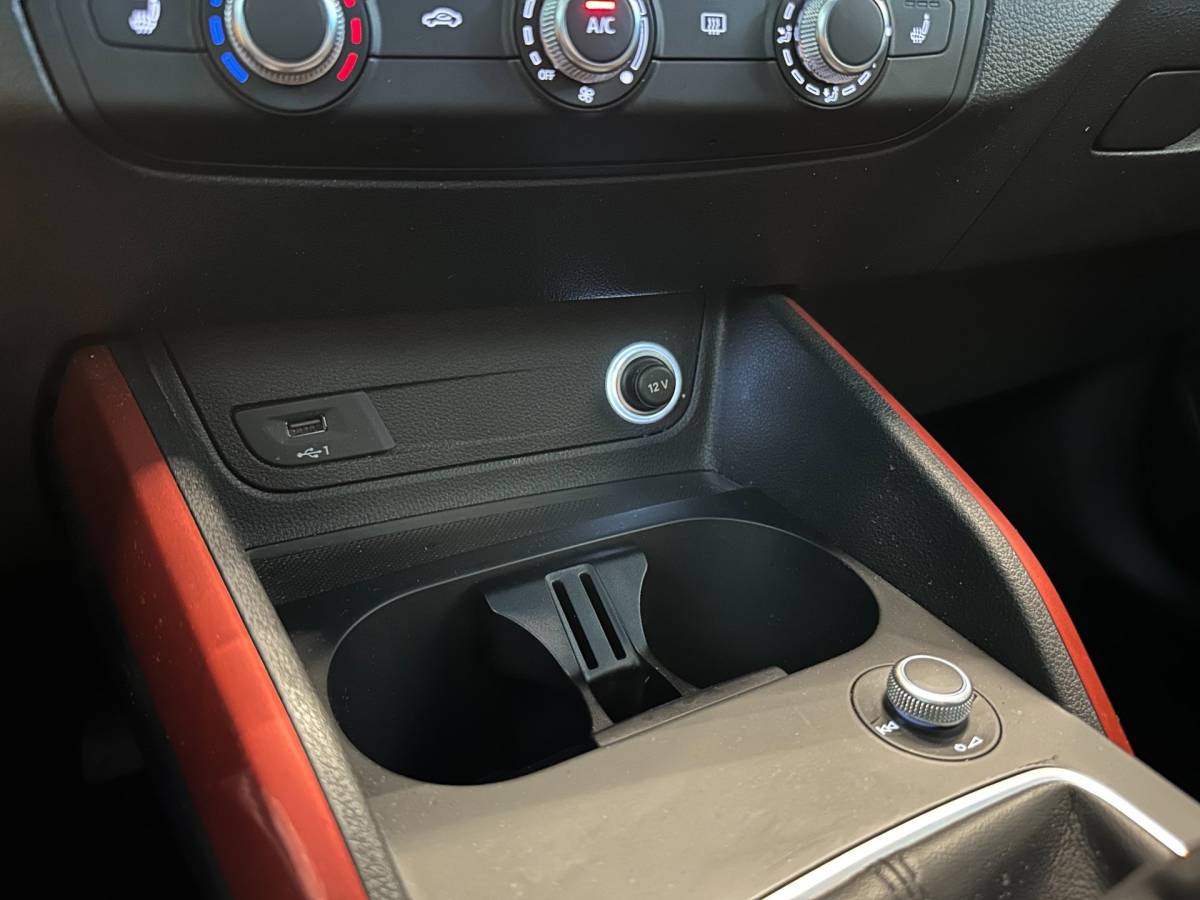 Audi Q2 Audi Q2 1.0 TFSI SPORT PRO LINE|S-LINE|NAVIGATIE|CLIMA AIRCO|VELGEN|CRUISECONTR|BLUETOOTH|ISOFIX|LED|STOELVERWARMING|APPLE CARPLAY
