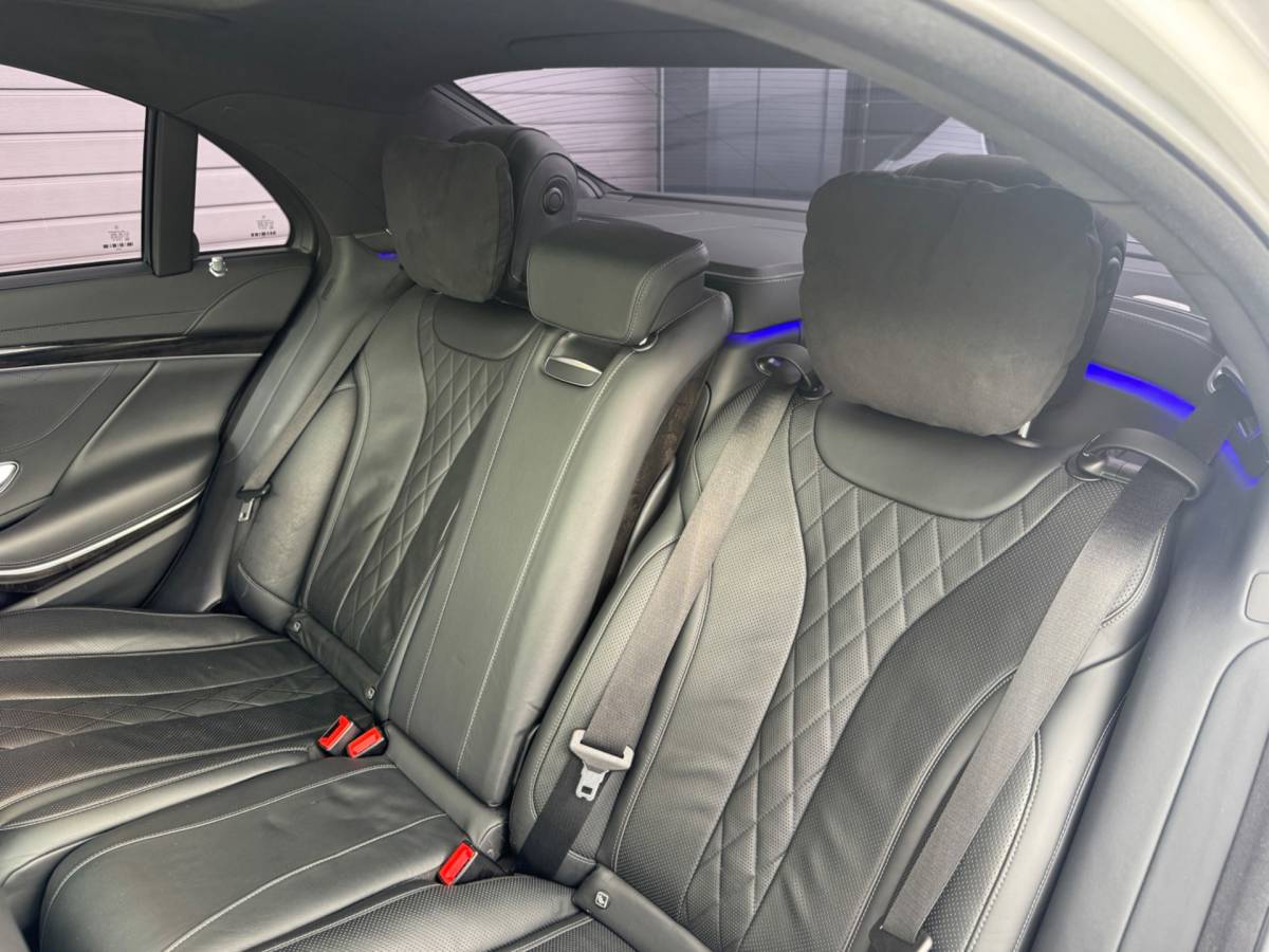 Mercedes-Benz S-Klasse Mercedes-Benz S-klasse 400d 4Matic Premium Plus NAP