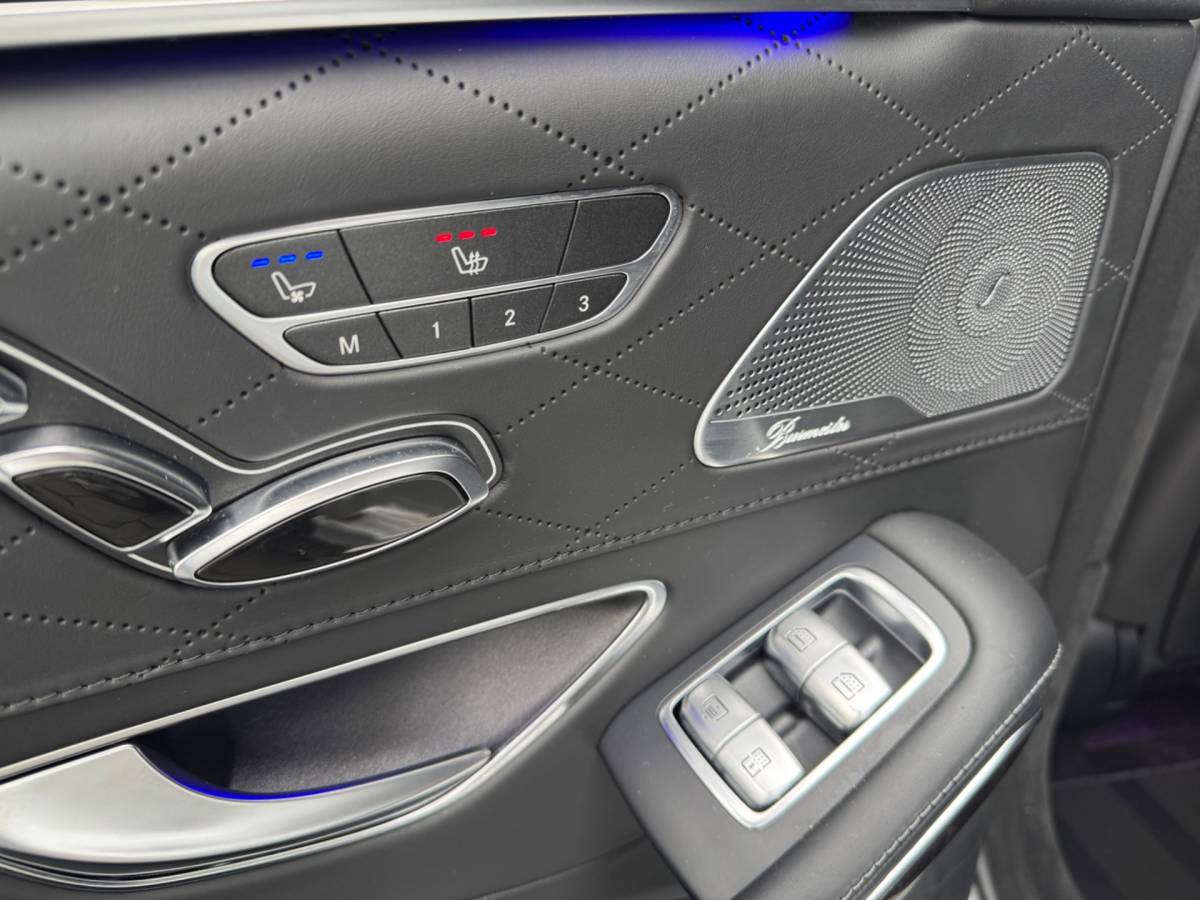 Mercedes-Benz S-Klasse Mercedes-Benz S-klasse 400d 4Matic Premium Plus NAP
